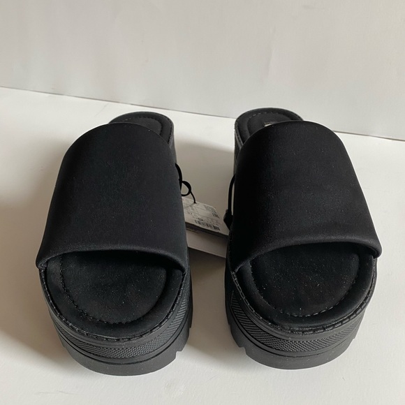 ✨BRAND NEW✨ ZARA TRF BLACK 90's PLATFORM SANDALS Y2K LOOK - Picture 3 of 10
